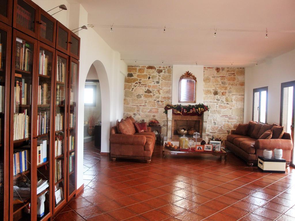 Waterfront Mediterranean Villa Skroponeria Екстер'єр фото